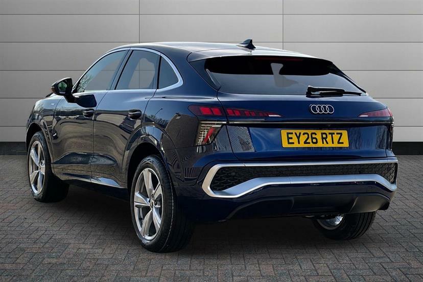 Audi Q3 1.5 Tfsi S Line S Tronic Blue #3