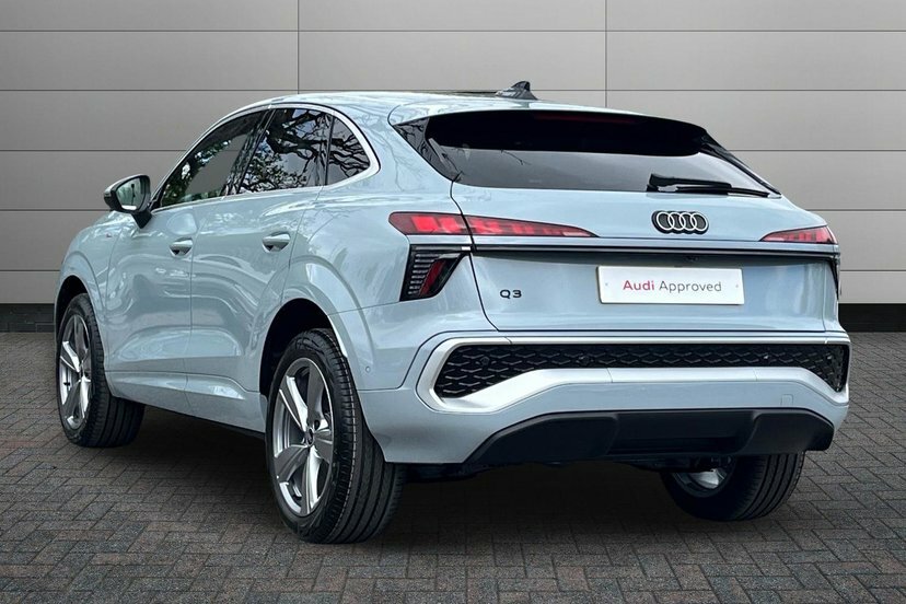 Audi Q3 1.5 Tfsi S Line Sportback S Tronic 150 DA26UZB Grey #3