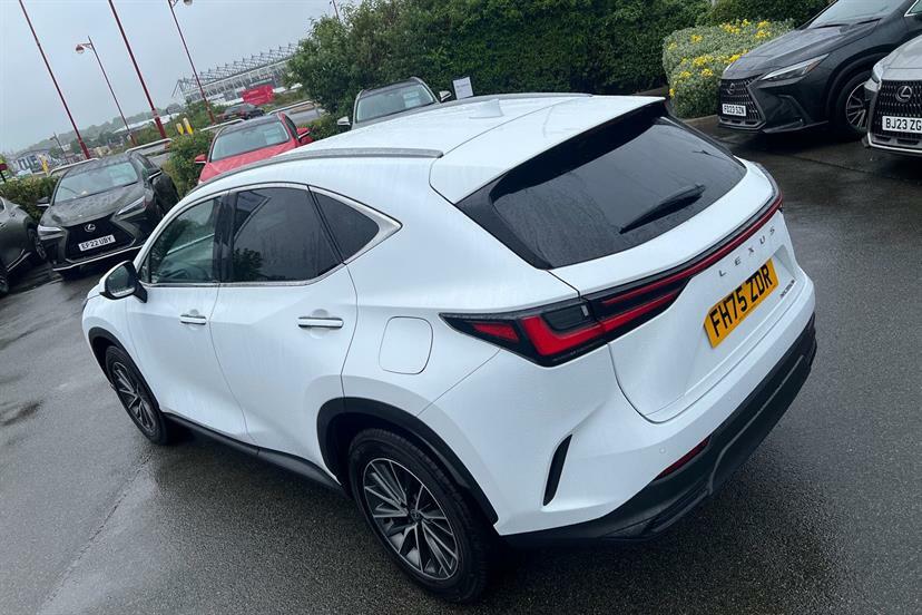 Lexus NX 350H 2.5 Premium Plus E-cvt Black #29
