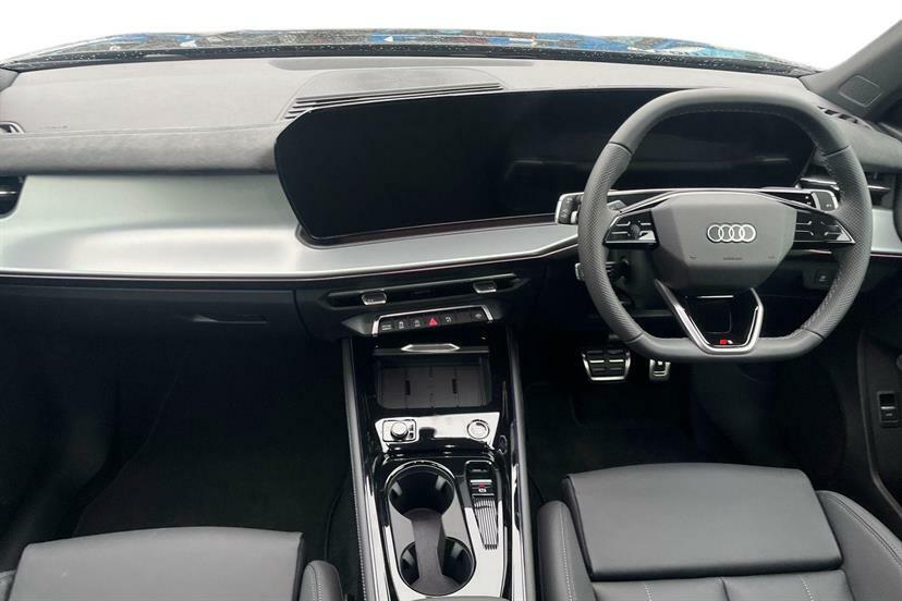 Audi Q3 1.5 E-hybrid Launch Edition Plus S Tronic Grey #9