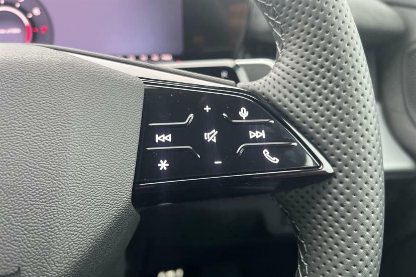 Audi Q3 1.5 E-hybrid Launch Edition Plus S Tronic Grey #16
