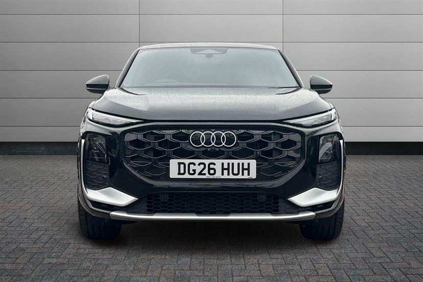Audi Q3 1.5 E-hybrid Launch Edition Plus S Tronic Grey #10