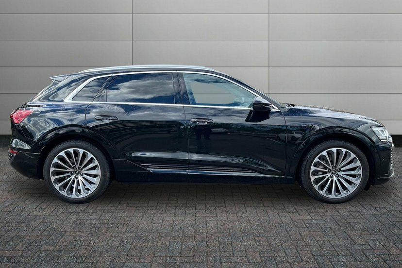 Audi Q8 e tron 55 S Line Suv Quattro 114Kwh 11 Black #4