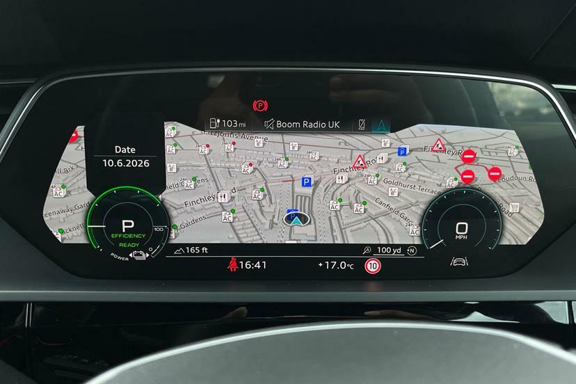 Audi Q8 e tron Black Edition Grey #17