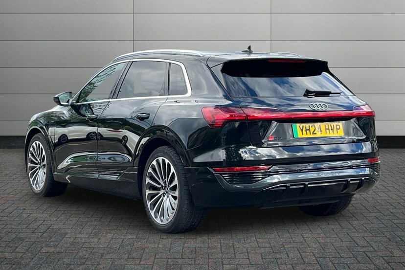 Audi Q8 e tron 55 S Line Suv Quattro 114Kwh 11 Black #3