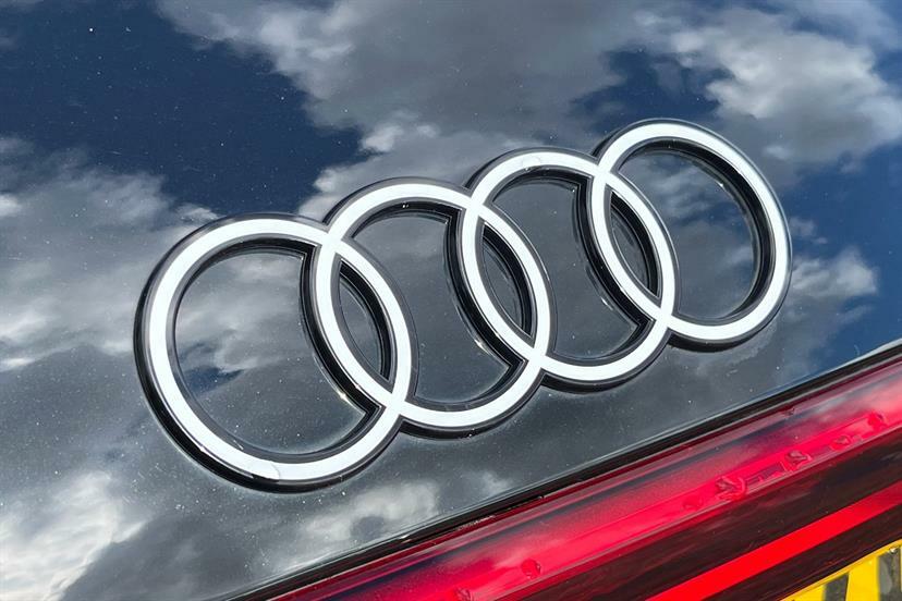 Audi Q8 e tron Black Edition Grey #40
