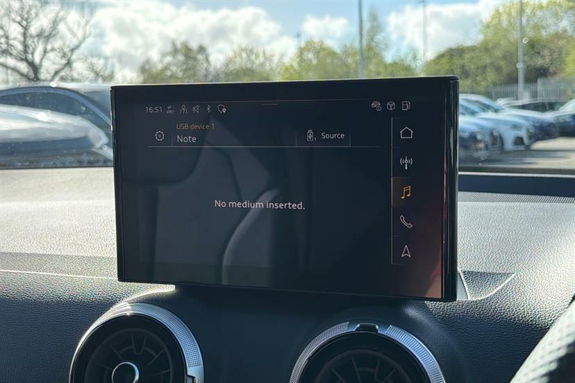 Audi Q2 35 Tfsi S Line Tech Pro FY26WVB Blue #20
