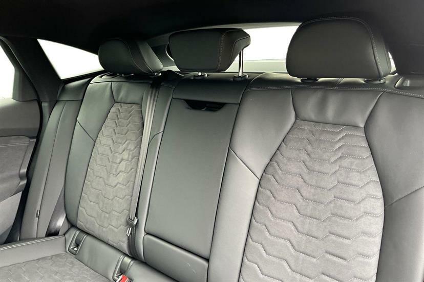 Audi A6 210Kw 83Kwh Edition 1 Black #6