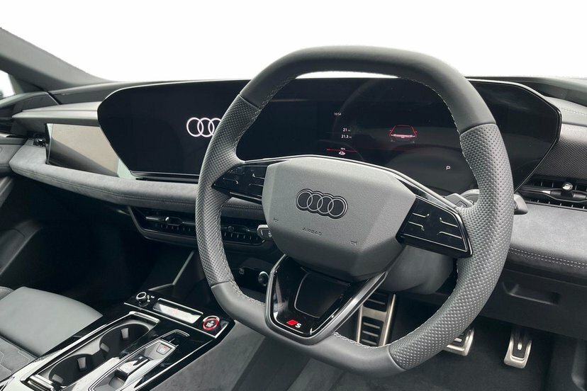 Audi A6 E-tron Sportback 83Kwh Edition 1 Hatchback 286 P Black #6