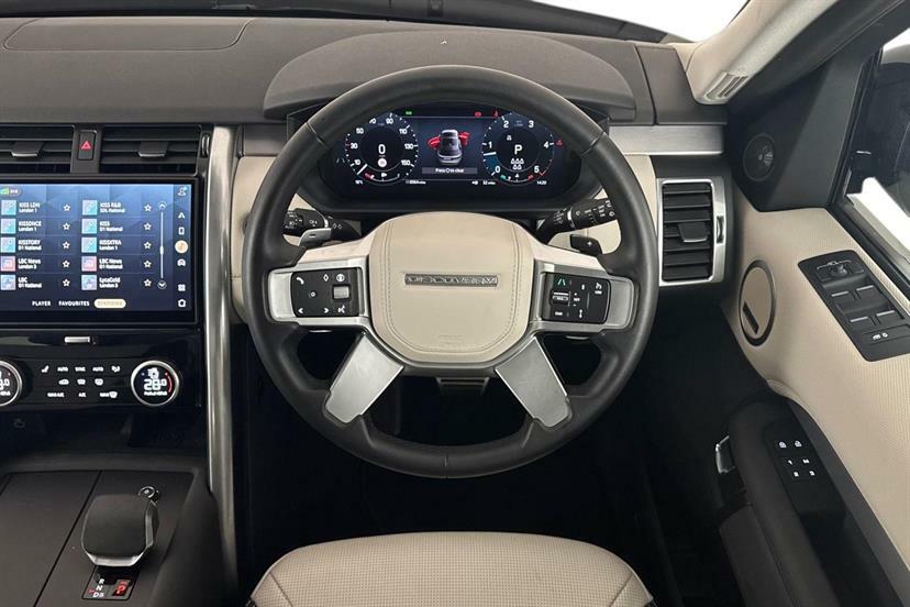 Land Rover Discovery Dynamic Hse Black #15