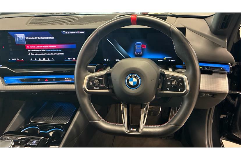 BMW i5 442Kw M60 Xdrive 84Kwh Black #5