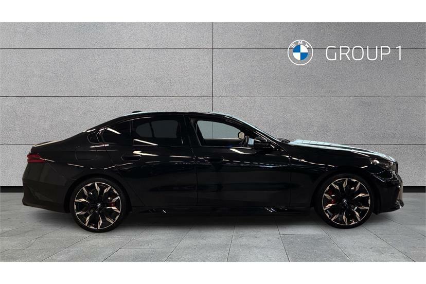 BMW i5 442Kw M60 Xdrive 84Kwh Black #3