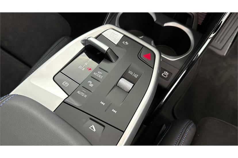 BMW X1 Xdrive 30E M Sport Tech Plus Pack Step Black #9