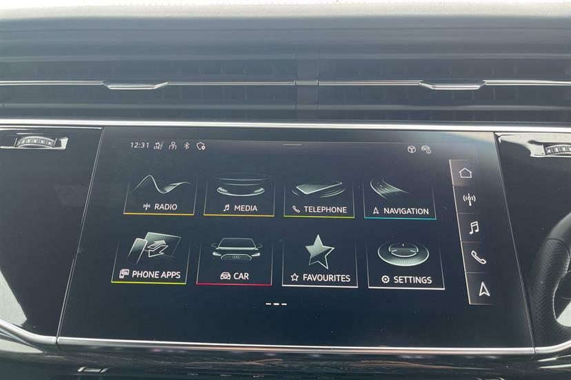 Audi Q8 #19