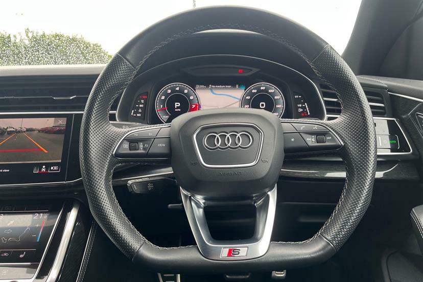 Audi Q8 #16
