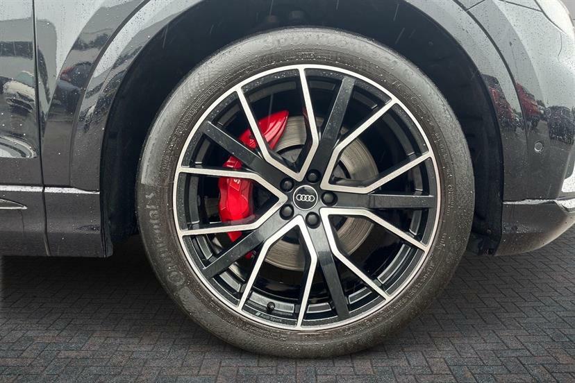 Audi Q8 Sq8 Tfsi Quattro Black Edn Tiptronic Cs Black #5