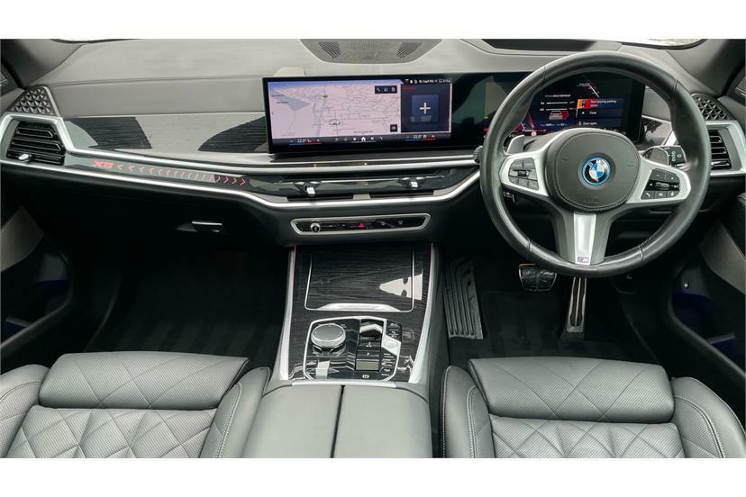 BMW X5 Xdrive50e M Sport White #4