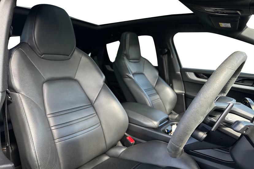 Porsche Cayenne S Tiptronic S Black #8