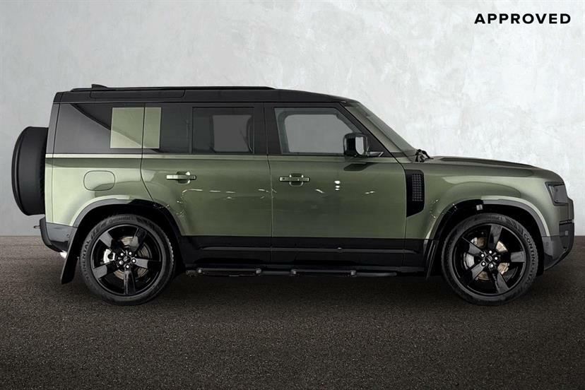 Land Rover Defender 110 3.0 D350 X-dynamic Hse 110 Green #4