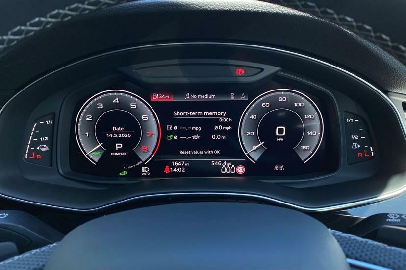 Audi Q7 3.0 Tfsi E Quattro 394 Black Edition Tiptronic Red #6