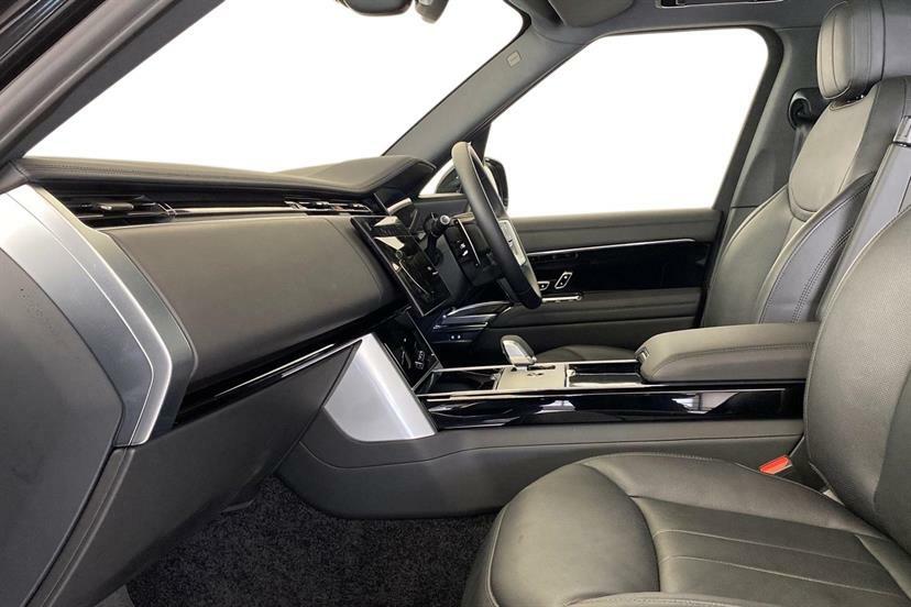 Land Rover Range Rover 3.0 D300 Hse Black #2