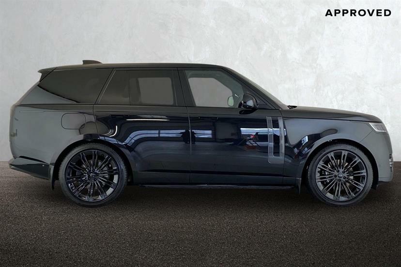 Land Rover Range Rover 3.0 D300 Hse Black #4