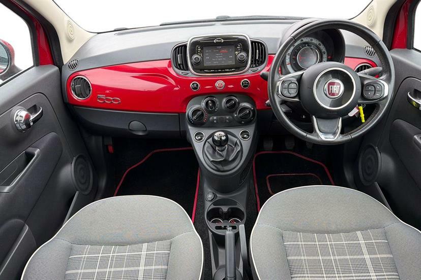 Fiat 500 1.2 Lounge Red #5