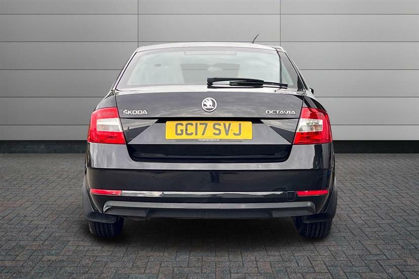 Skoda Octavia Hatchback Silver #10