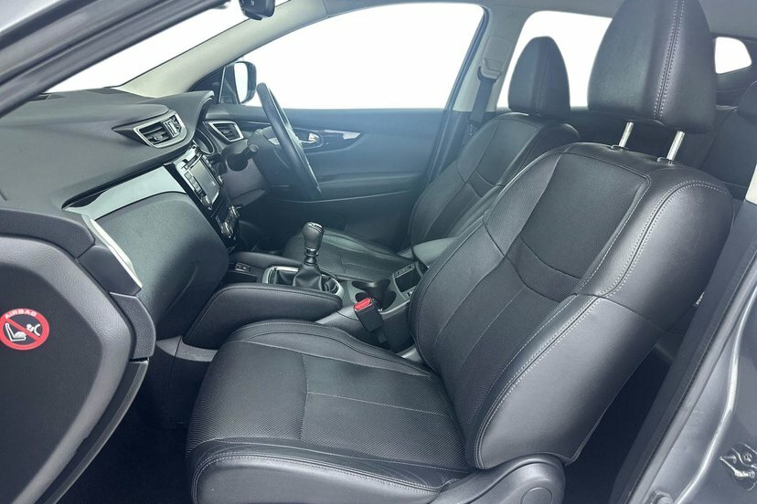 Nissan Qashqai 1.2 Dig-t Tekna Suv 2Wd 115 Ps DF15TKX Grey #2