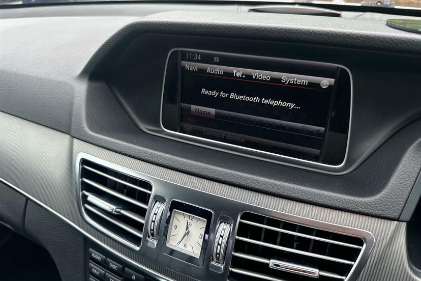 Mercedes-Benz E Class E250 Cgi Blueefficiency Sport Black #42