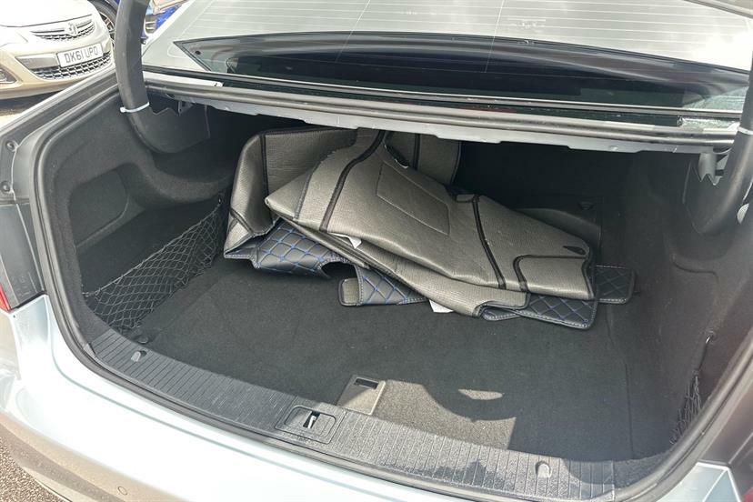 Mercedes-Benz E Class E250 Cgi Blueefficiency Sport Black #22