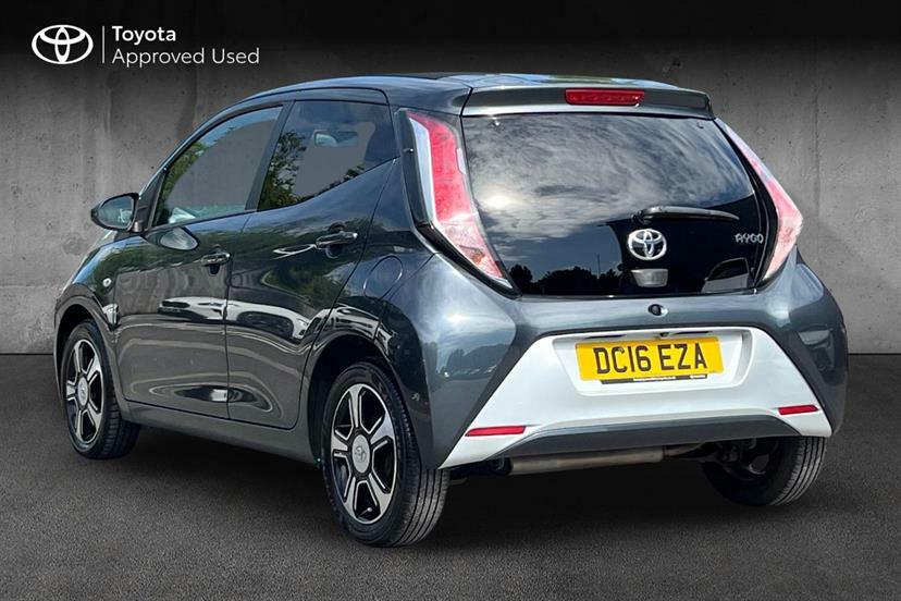 Toyota Aygo 1.0 Vvt-i X-clusiv 2 Grey #3