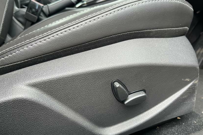 Ford Focus 1.6 Zetec S Powershift Euro 6 Black #13