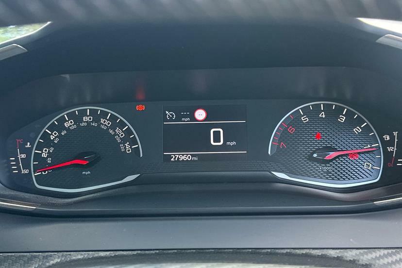 Peugeot 208 1.2 Puretech Active Hatchback #12