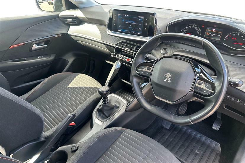 Peugeot 208 1.2 Puretech 100 Active Black #5