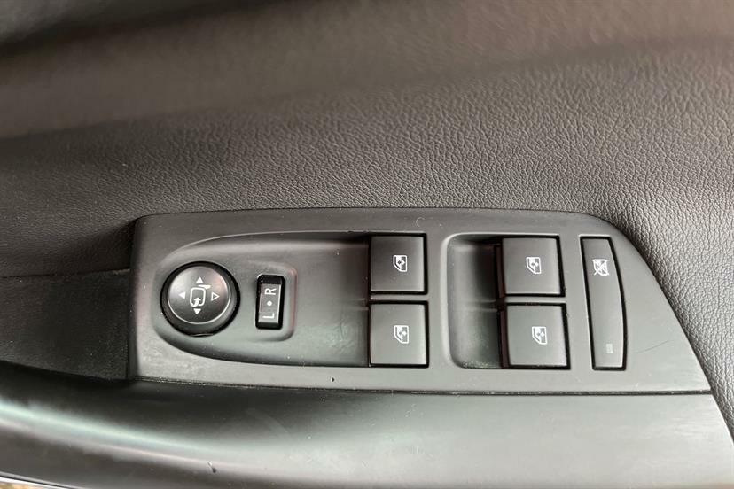 Vauxhall Astra 1.4T Griffin Ss Silver #11