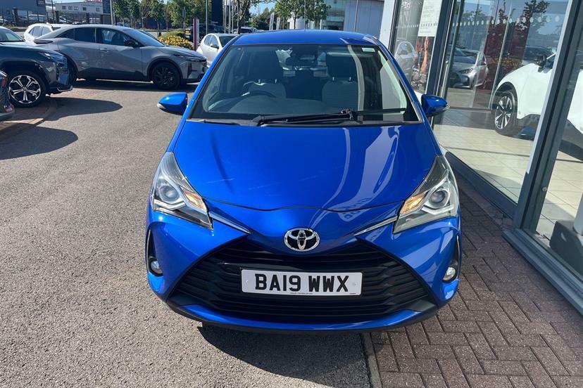 Toyota Yaris Excel Red #42