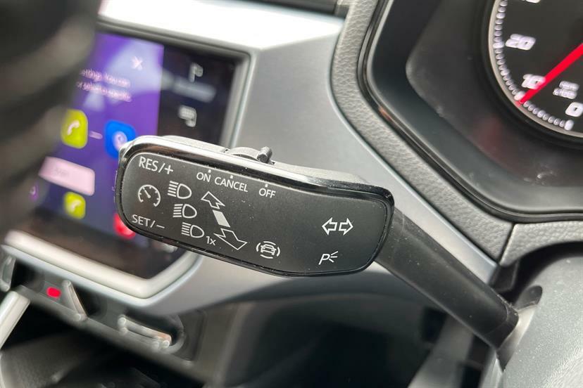 Seat Arona Se Technology Red #15
