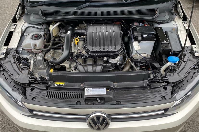 Volkswagen Polo Se Black #18