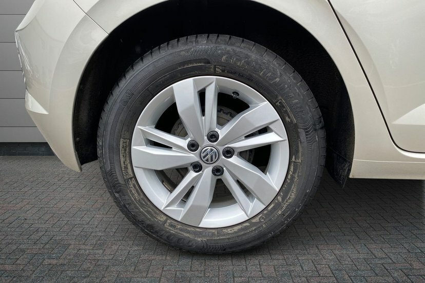 Volkswagen Polo 1.0 Se Hatchback 75 Ps VK68DBV Silver #5