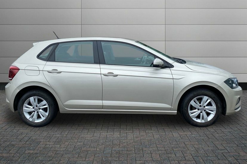 Volkswagen Polo 1.0 Se Hatchback 75 Ps VK68DBV Silver #4