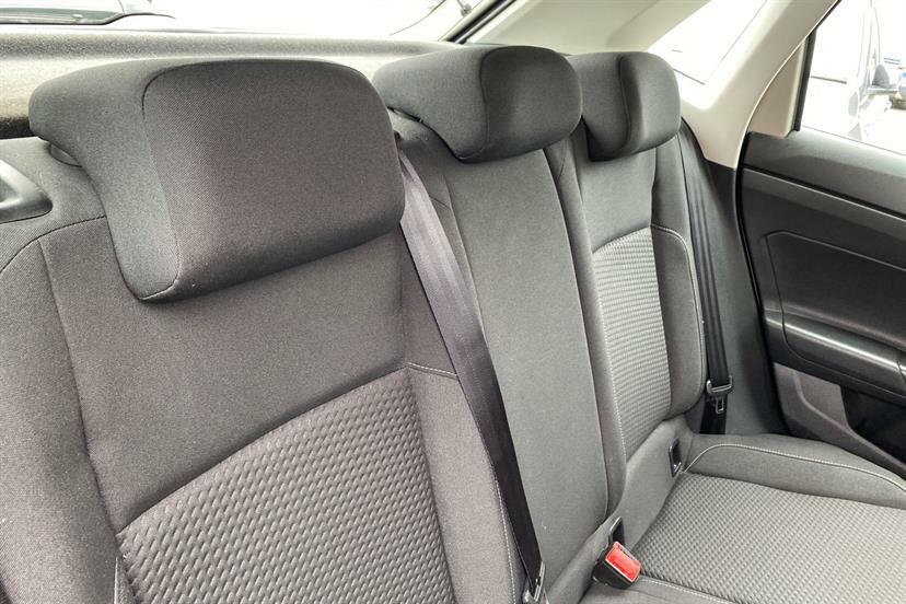 Volkswagen Polo Se Black #40