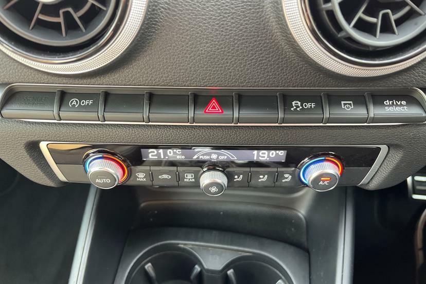 Audi A3 1.6 Tdi 116 Se Silver #22