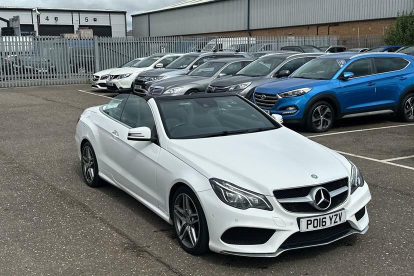 Mercedes-Benz E Class E220d Se 9G-tronic Silver #31