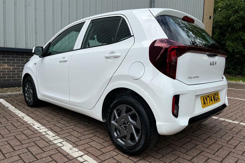 Kia Picanto Gt-line White #40