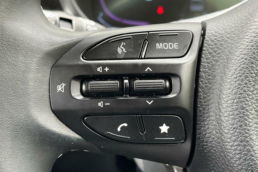 Kia Picanto Gt-line White #30