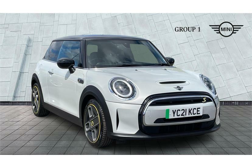 Mini Hatch 1.5 Cooper Classic Nav Pack Blue #1