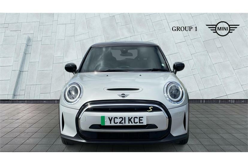 Mini Hatch 1.5 Cooper Classic Nav Pack Blue #16