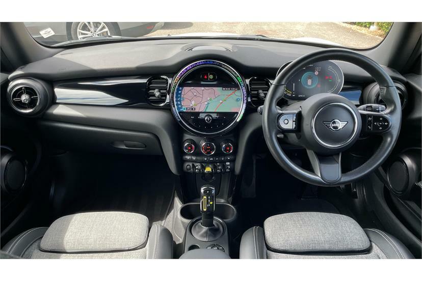 Mini Hatch 1.5 Cooper Classic Nav Pack Blue #4