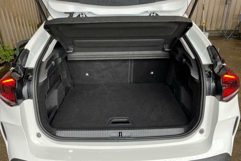 Citroen C4 1.2 Puretech 130 Max White #9